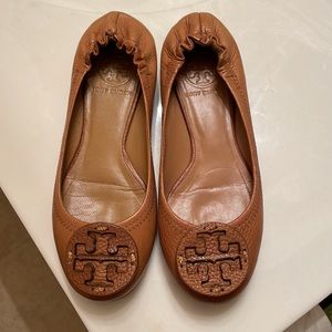 SOLD! Tory Burch MINNIE BALLET sz4.5